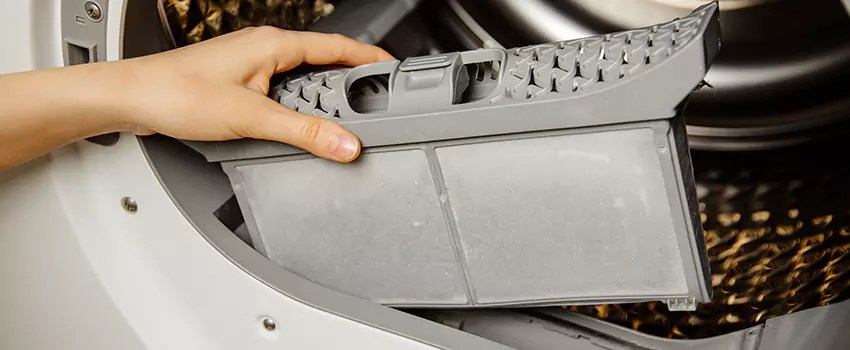 Signs Of A Clogged Dryer Lint Trap in Scottsdale, Arizona